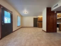1505 N. Henry, Cuero, TX 77954