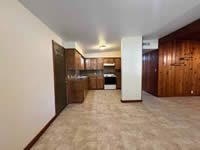 1505 N. Henry, Cuero, TX 77954