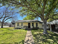 house for sale in Yorktown Texas