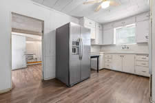 214 McCullough, Cuero, TX 77954