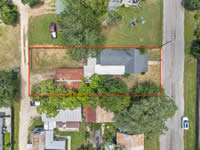214 McCullough, Cuero, TX 77954