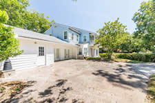 339 W Fifth St., Yorktown, TX 78164