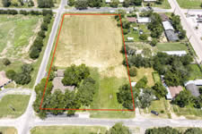 543 W. Seventh St., Yorktown, TX 78164