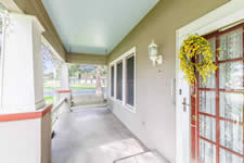 543 W. Seventh St., Yorktown, TX 78164