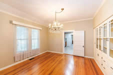 543 W. Seventh St., Yorktown, TX 78164