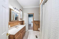 543 W. Seventh St., Yorktown, TX 78164