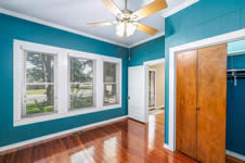 543 W. Seventh St., Yorktown, TX 78164